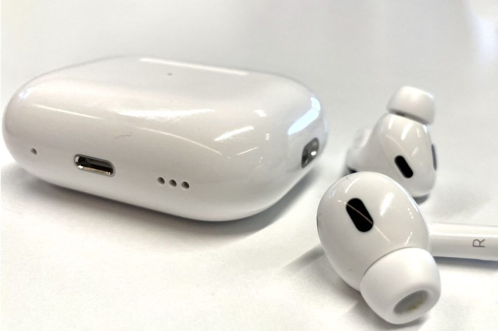 Apple AirPods Pro 2nd Generation overview 