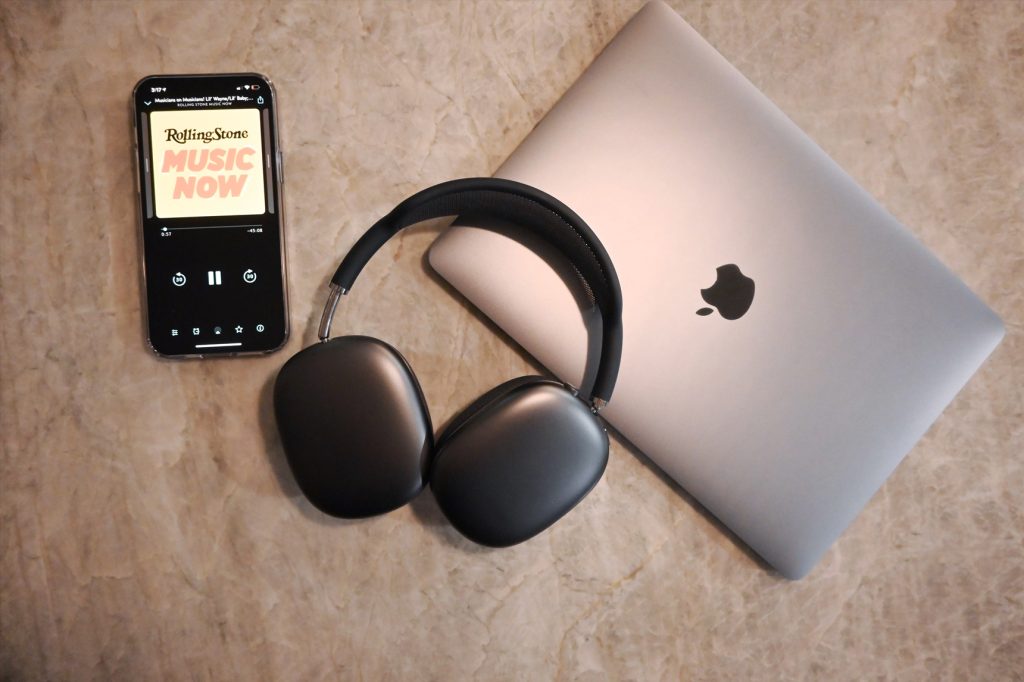 Apple's AirPods Max Headphones 