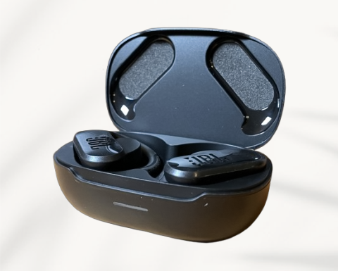 Noise Cancellation Feature of JBL Endurance Peak 3 Noise Cancellation Feature of JBL Endurance Peak 3