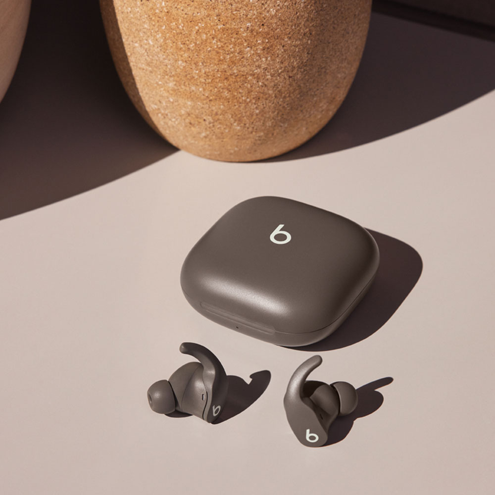 gray-05 Top 10 Gaming Earbuds of Spring 2025